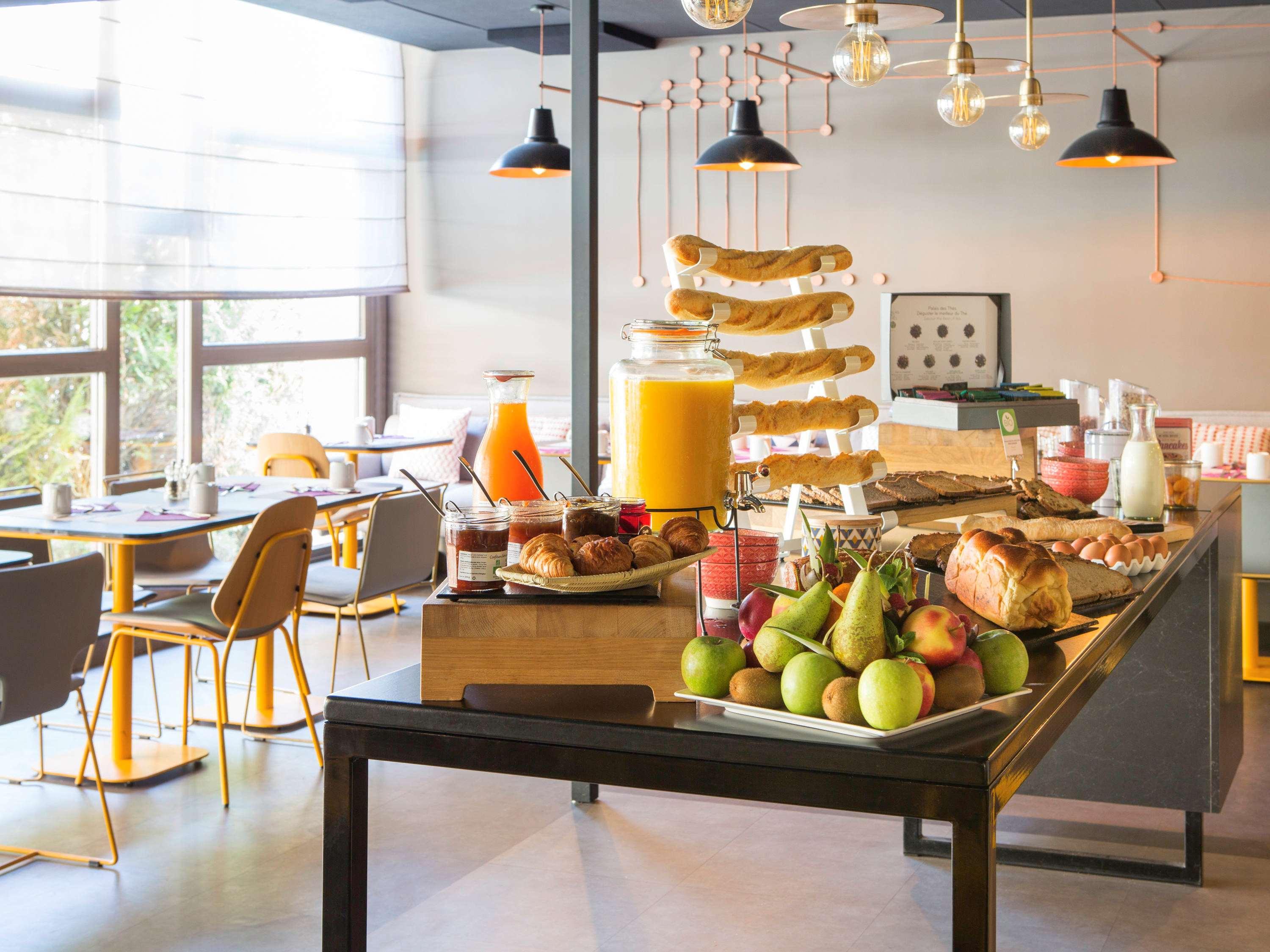 Mercure Paris Sud Les Ulis-Courtaboeuf Экстерьер фото