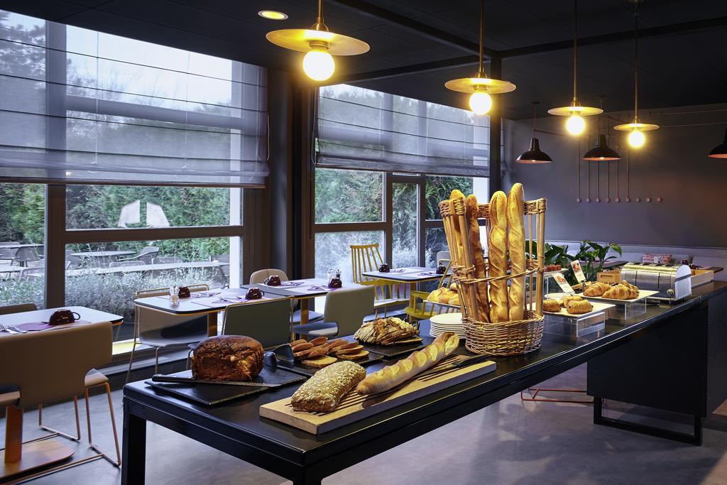 Mercure Paris Sud Les Ulis-Courtaboeuf Экстерьер фото
